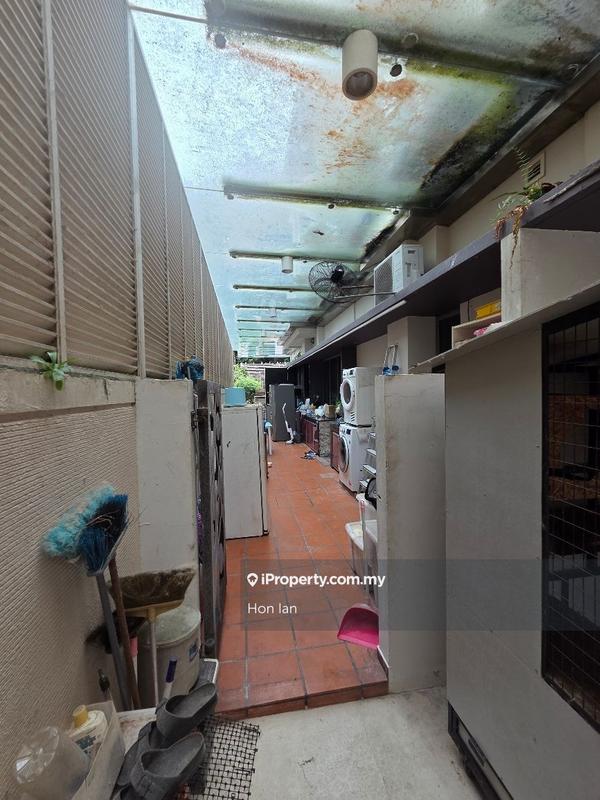 Bungalow House for Sale in Bukit Indah, Ampang by Hon Ian - iProperty.com.my