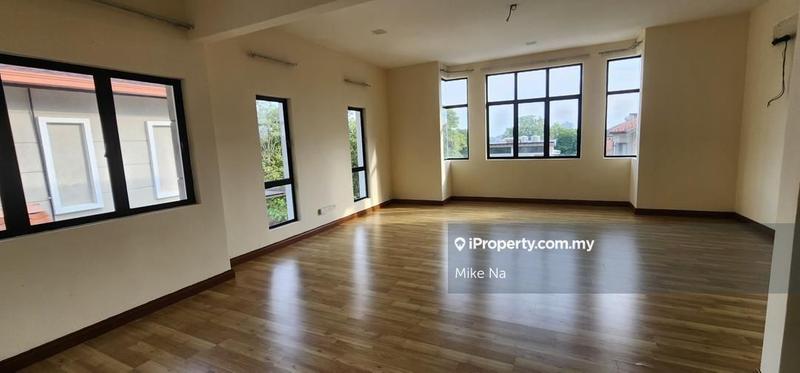 Rumah Berkembar untuk Dijual di Taman Bukit Prima, Cheras oleh Mike Na - iProperty.com.my