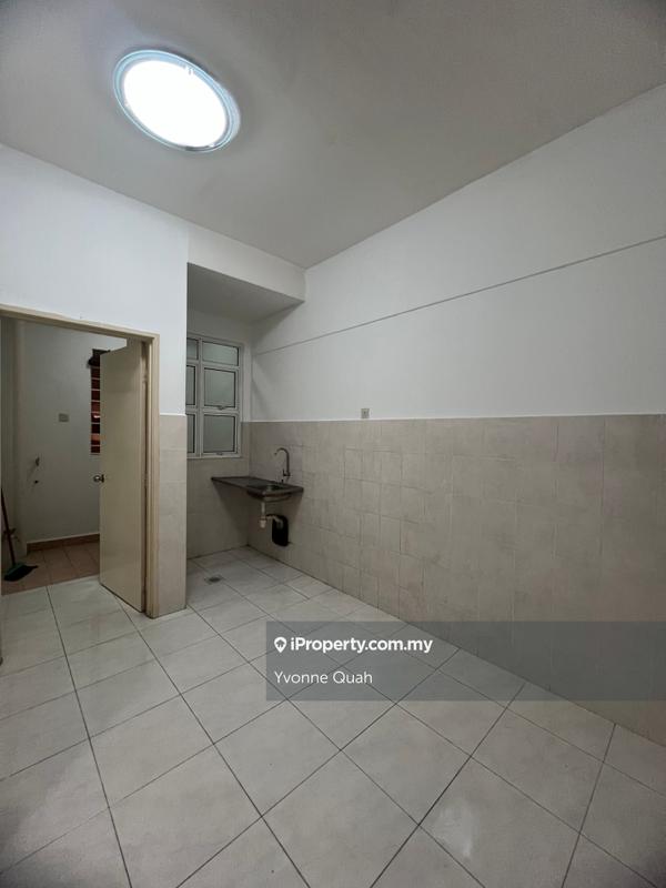 Kondominium untuk Dijual di Sterling oleh Yvonne Quah - iProperty.com.my