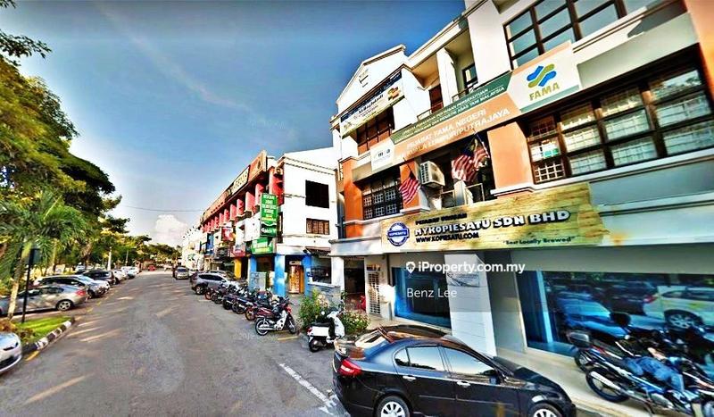 For Sale - Main Road Paragon Utama 3 Storey Shop For SALE