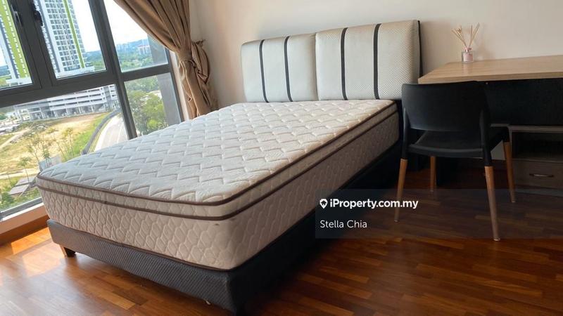 Service Residence for Rent in Crescent Bay Suites (Teluk Bayu) by Stella Chia - iProperty.com.my