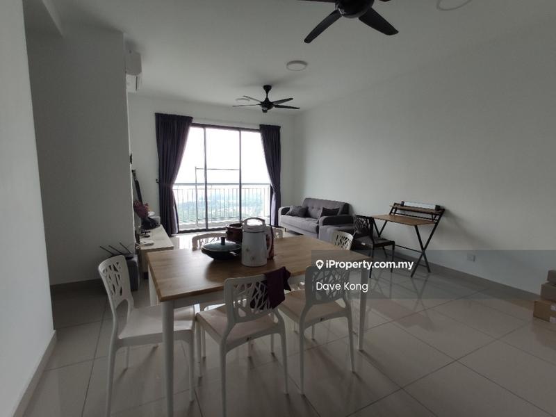 Condominium for Rent in Parkhill Residence by Dave Kong - Living Room - iProperty.com.my