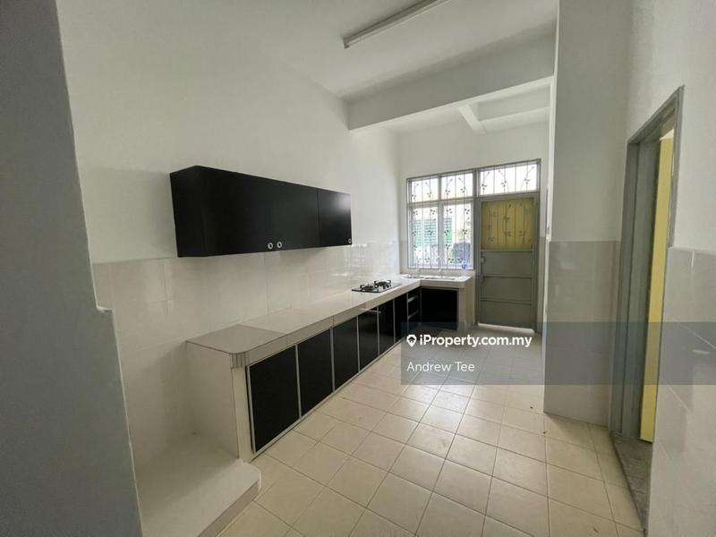 Rumah Berangkai 2 Tingkat untuk Dijual di Saujana Puchong, Puchong oleh Andrew Tee - iProperty.com.my