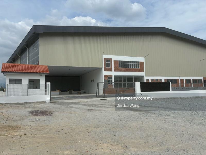 For Rent - Bukit Beruntung Factory To Let