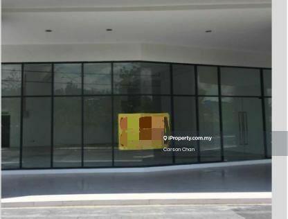 Kedai untuk Dijual di Kiara Plaza, Semenyih, 3 Storey, Facing Main Road, Semenyih oleh Carson Chan - Exterior - iProperty.com.my