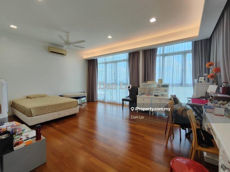 For Sale - Zehn Bukit Pantai