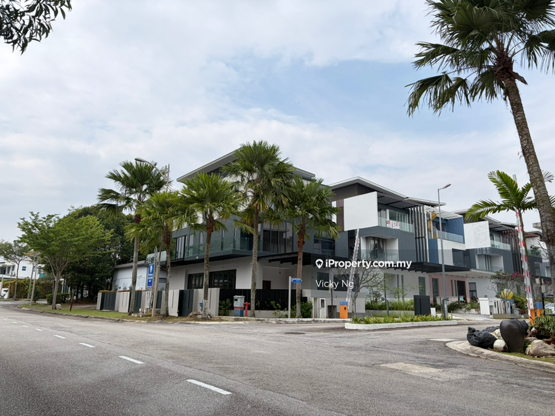 Banglo untuk Dijual di Perdana Lakeview East, Cyberjaya oleh Vicky Ng - iProperty.com.my