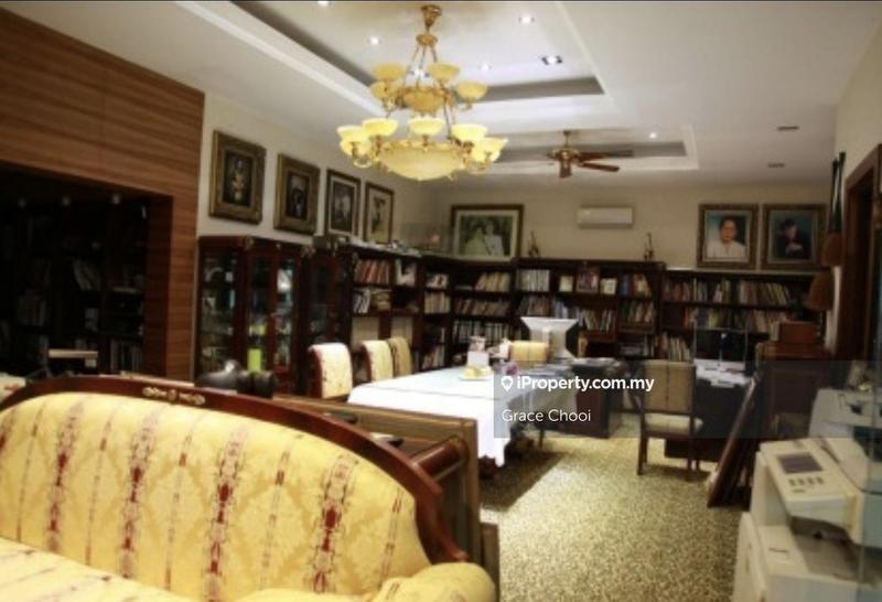Bungalow House for Sale in Mines Resort City, Seri Kembangan by Grace Chooi - iProperty.com.my