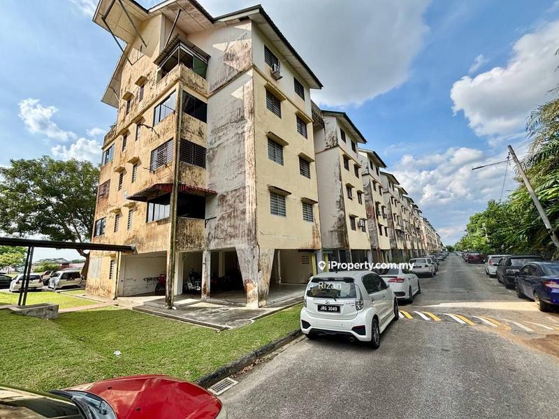 For Sale - Flat Daisy