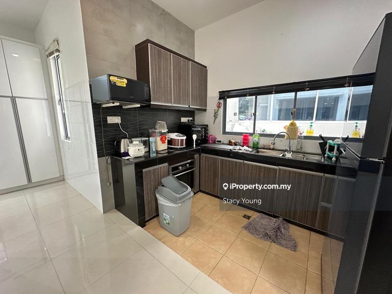 Rumah Teres 2-Tingkat untuk Dijual di Twin Palms, Bandar Sungai Long oleh Stacy Young - iProperty.com.my