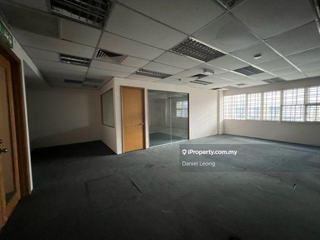 Pejabat untuk Dijual di Shah Alam, Shah Alam oleh Daniel Leong - iProperty.com.my