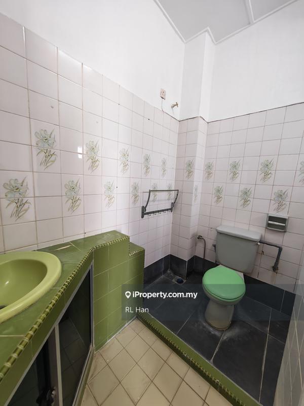 Rumah Teres 2-Tingkat untuk Dijual di Usj 9, Subang Jaya oleh RL Han - iProperty.com.my