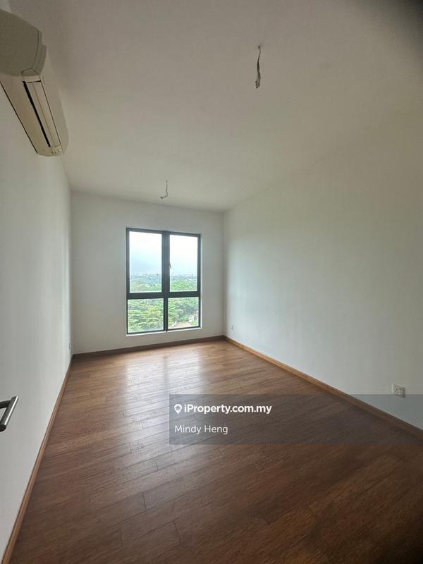 For Sale - Molek Pine 4