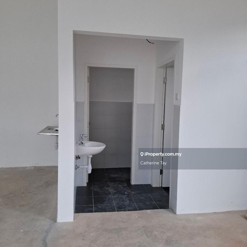 Kedai untuk Dijual di Taman Bukit Kaze, Ulu Tiram oleh Catherine Tay - iProperty.com.my