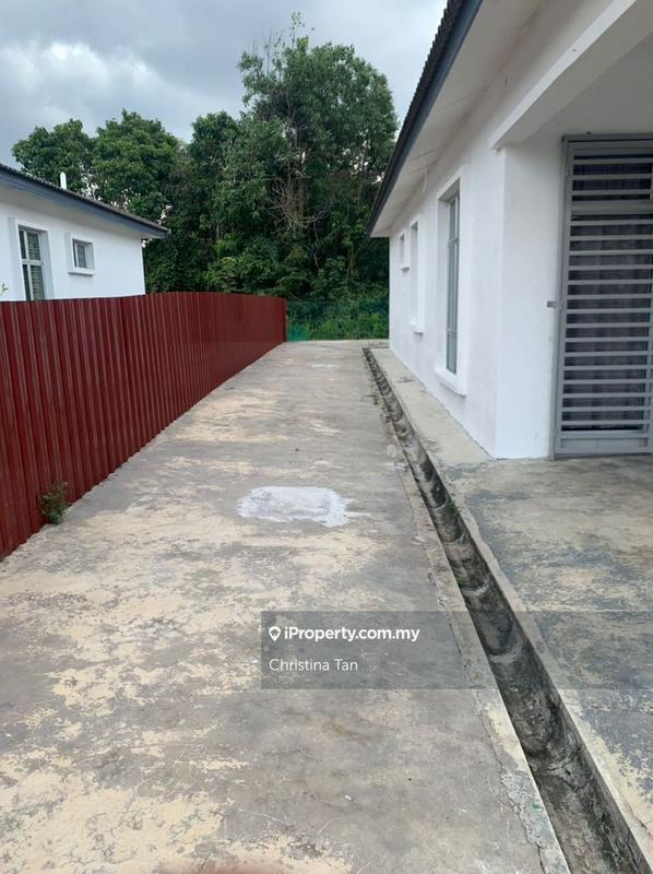 Semi-Detached House for Sale in Tanjong Minyak, Melaka by Christina Tan - iProperty.com.my