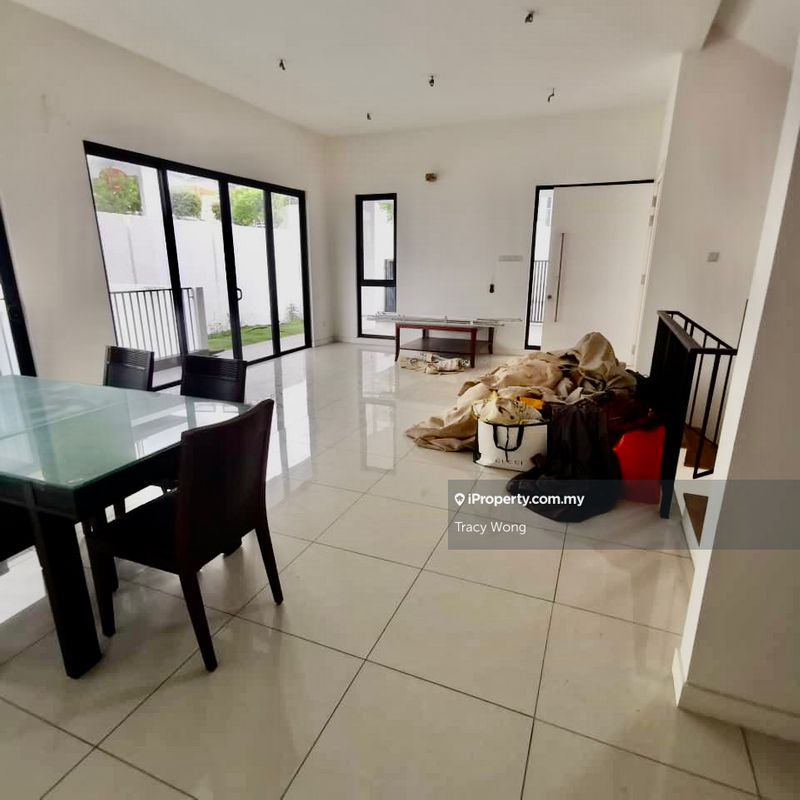 Semi-Detached House for Sale in Sungai Long, Bandar Sungai Long by Tracy Wong - iProperty.com.my