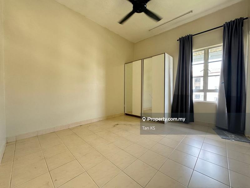 Apartment for Rent in Pangsapuri Kasuarina by Tan KS - iProperty.com.my