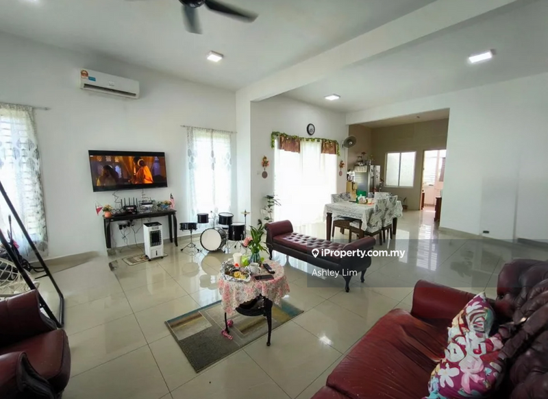 Rumah Berkembar untuk Dijual di Taman Emas, Dengkil oleh Ashley Lim - iProperty.com.my