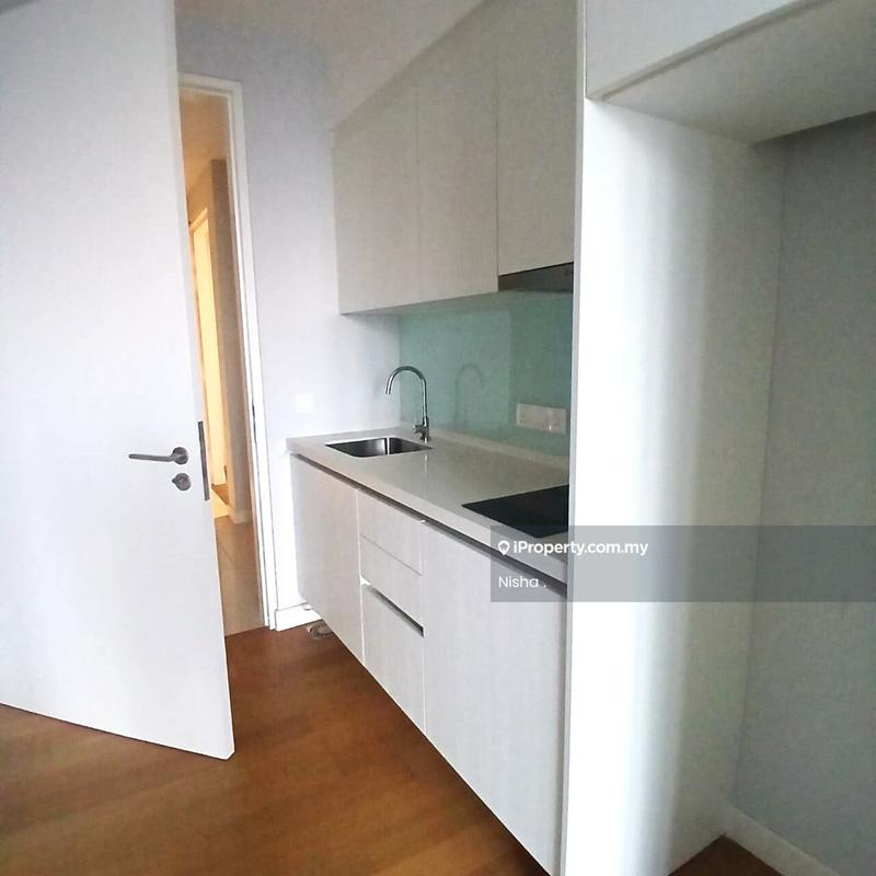 Kediaman Servis untuk Dijual di The Sentral Suites oleh Nisha - Kitchen - iProperty.com.my