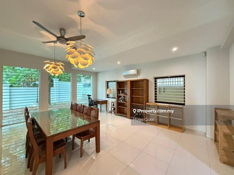 Rumah Berkembar untuk Dijual di Sejati Hill Villa, Twin Palms, Wira Heights, Bandar Sungai Long oleh Hugo Gooi - iProperty.com.my