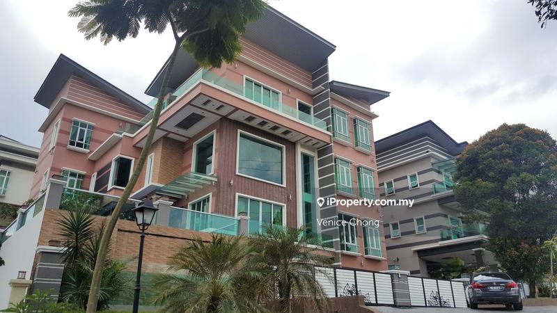 Banglo untuk Dijual di Mines Resort City, Seri Kembangan oleh Venice Chong - iProperty.com.my