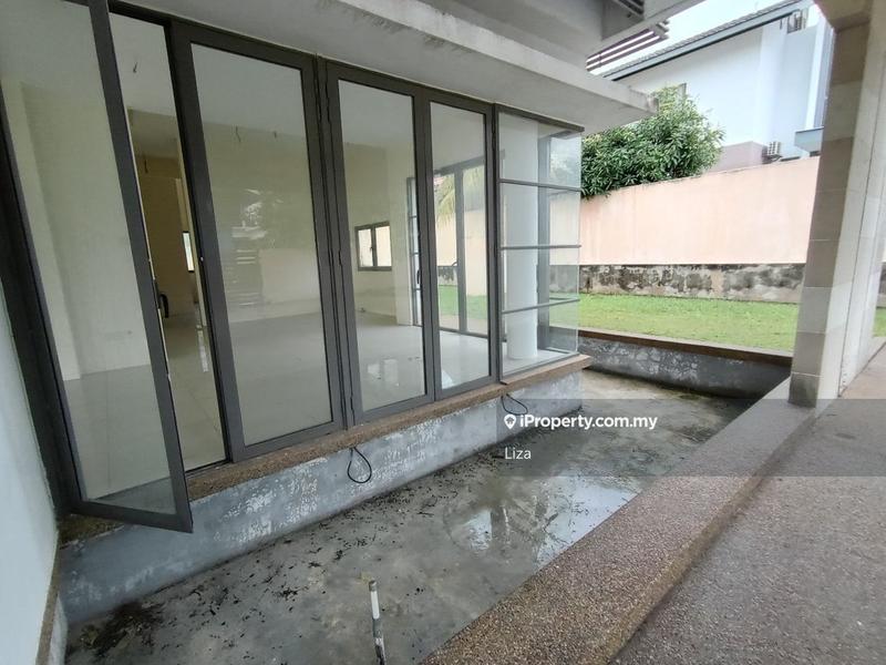 Bungalow House for Sale in Banyan Close, Bandar Bukit Mahkota, Bangi by Liza - iProperty.com.my