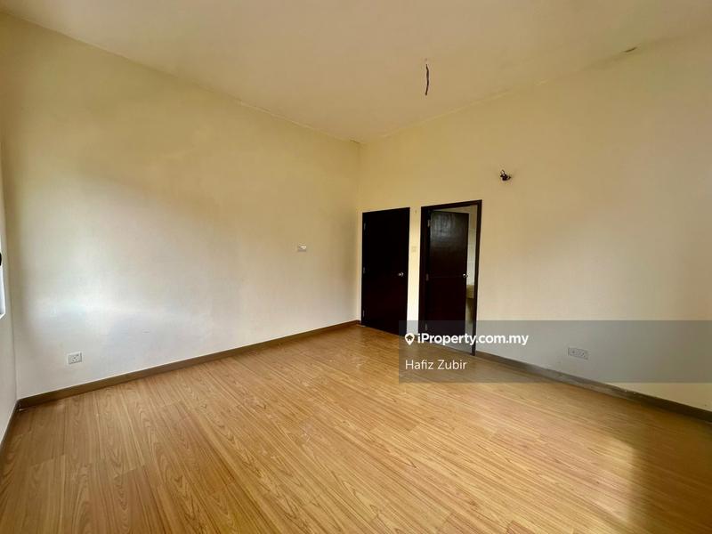 Bungalow House for Sale in Bandar Seri Putra, Bangi by Hafiz Zubir - iProperty.com.my