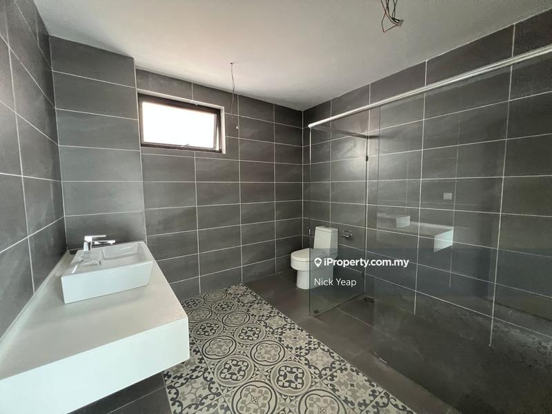 Rumah Berkembar untuk Dijual di Taman Villa Perdana, Kajang oleh Nick Yeap - iProperty.com.my