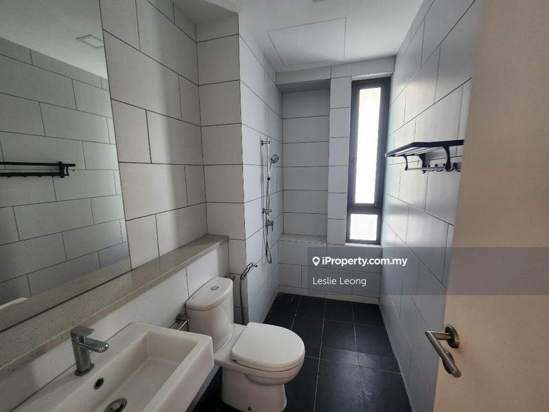 Rumah Teres 3-Tingkat untuk Dijual di 3 storey Renovated Amaryllis Tamansari Rawang, Rawang oleh Leslie Leong - iProperty.com.my