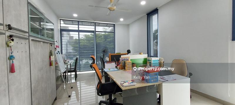 Rumah Berangkai 3 Tingkat untuk Dijual di Bandar Kinrara Seksyen 1, Bandar Kinrara oleh Kelly Yan Kai Lit - iProperty.com.my