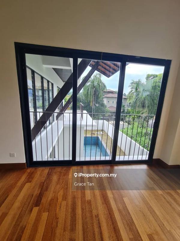 Bungalow House for Sale in Taman Equine, Seri Kembangan by Grace Tan - iProperty.com.my