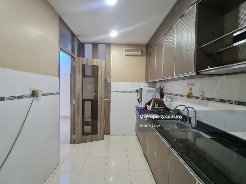 Kondominium untuk Dijual di Banjaria Court oleh Frank Low - iProperty.com.my