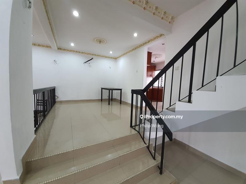 2-storey Terraced House for Sale in Taman Bukit Serdang Freehold 22 x75 S.Kembangan, Seri Kembangan by Philip Wong - iProperty.com.my