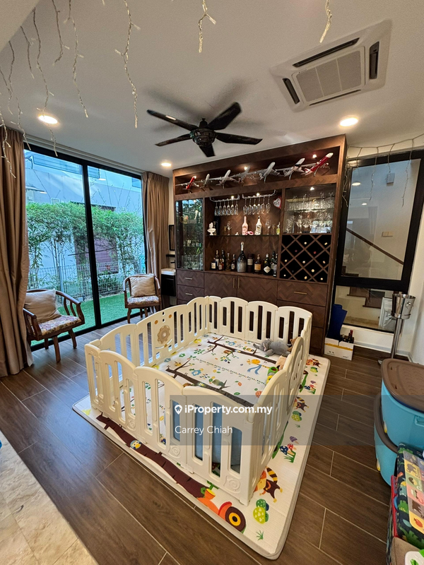 Semi-Detached House for Sale in Lake Edge, Puchong by Carrey Chiah - iProperty.com.my