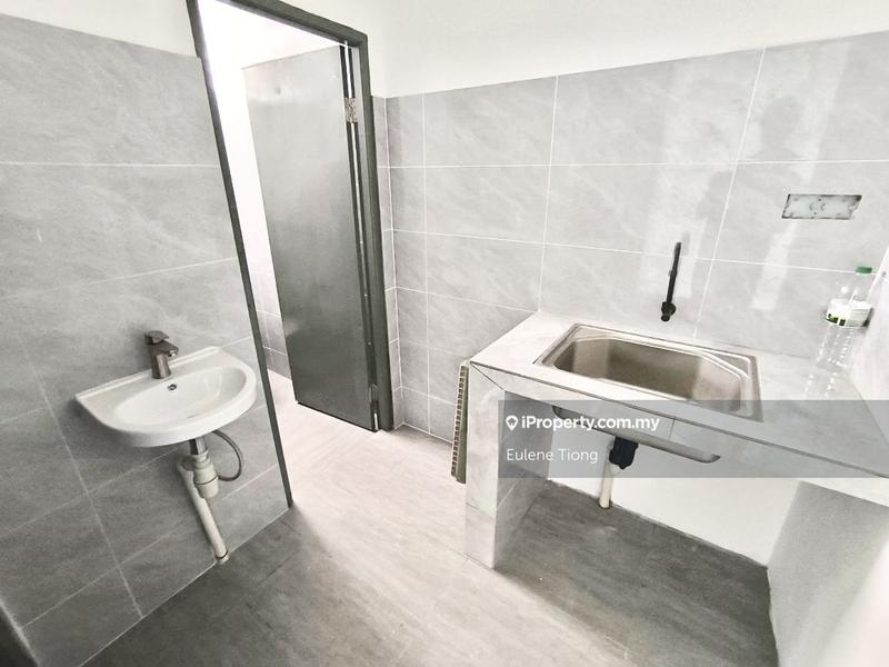 Shop-Office for Rent in Kuching, Sarawak by Eulene Tiong - iProperty.com.my