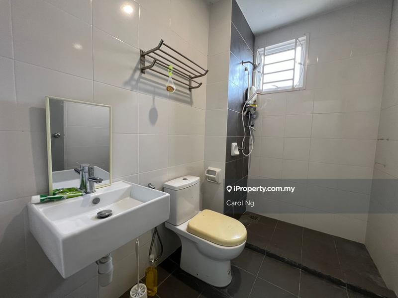 Rumah Berangkai 3 Tingkat untuk Disewa di Taman Bayu Lagenda, Rawang oleh Carol Ng - iProperty.com.my