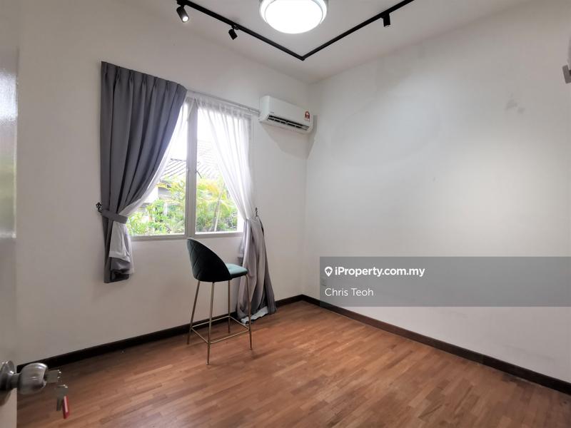 Bungalow House for Sale in Batu Ferringhi, Penang by Chris Teoh - iProperty.com.my