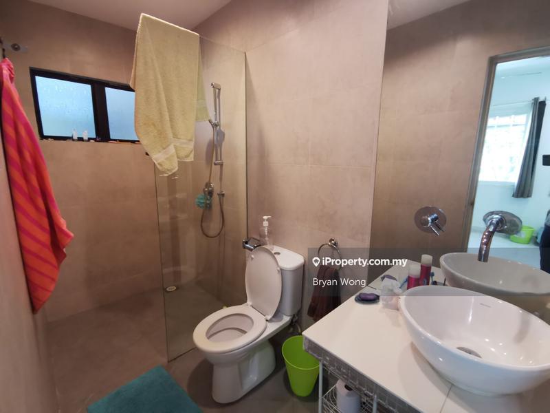 Semi-Detached House for Sale in Damansara Jaya, Petaling Jaya by Bryan Wong - iProperty.com.my