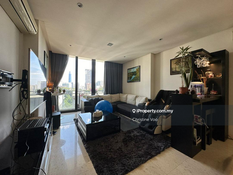 For Sale - 6 CapSquare