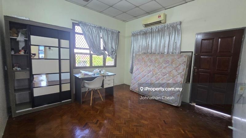 Bungalow House for Sale in Taiping, Perak by Johnathan Cheah - iProperty.com.my