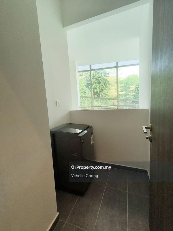 Service Residence for Sale in Vista Tiara (MBW Bay) by Vchelle Chong - iProperty.com.my