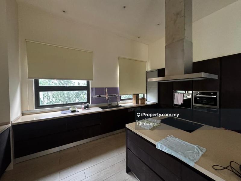 Bungalow House untuk Dijual di Country Heights Damansara, Kuala Lumpur oleh CF Yoong - iProperty.com.my