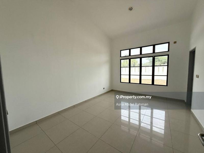 Bungalow House for Sale in Bandar Baru Enstek, Bandar Enstek by Asna Abdul Rahman - iProperty.com.my