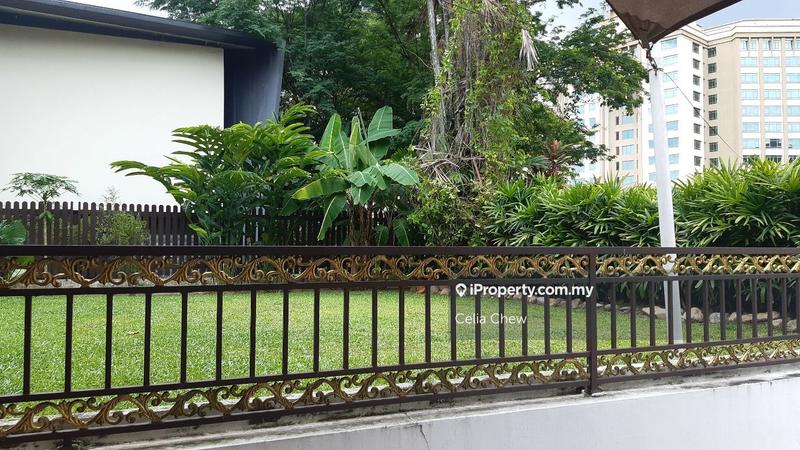 Bungalow House for Sale in Seksyen 16, Petaling Jaya by Celia Chew - iProperty.com.my
