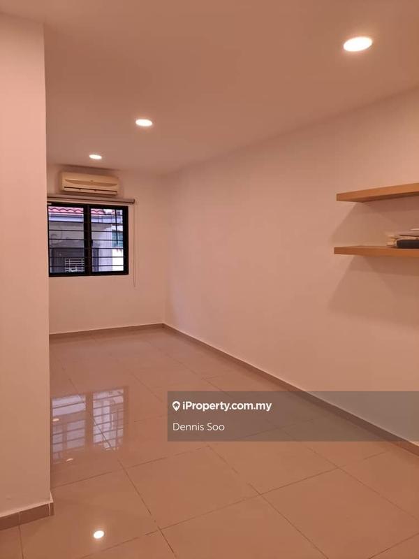 Rumah Berangkai 2.5 Tingkat untuk Disewa di Bandar Utama 6, Bandar Utama oleh Dennis Soo - iProperty.com.my