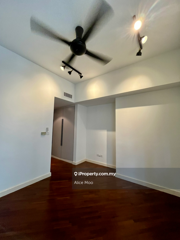 For Rent - Hampshire Park Condominium