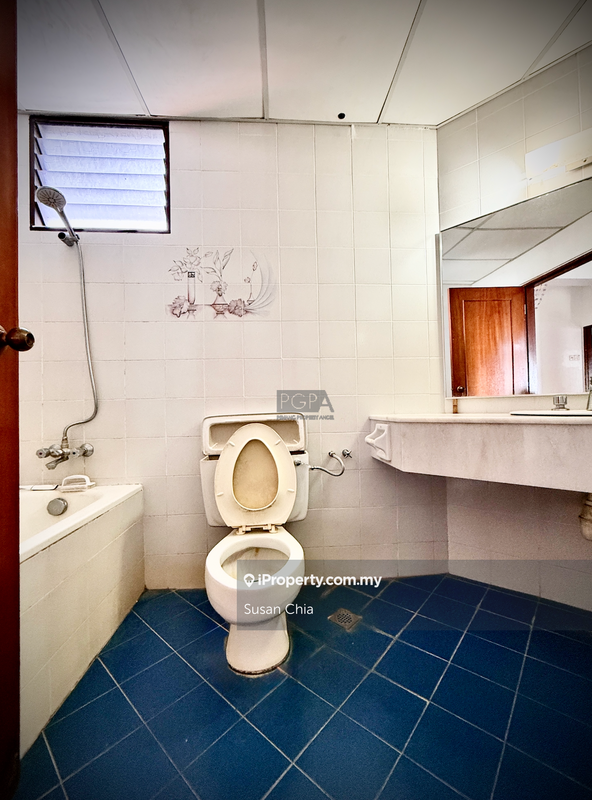 Condominium for Sale in Marina Tower (Ratu Mutiara) by Susan Chia - iProperty.com.my