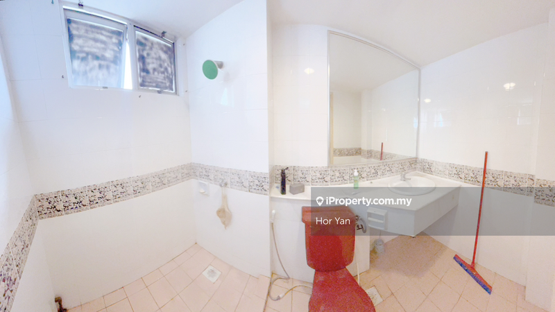 Kondominium untuk Dijual di Pantai Panorama Condominiums oleh Hor Yan - iProperty.com.my