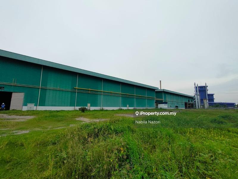 For Rent - Padang Tembak @ Pengkalan Chepa