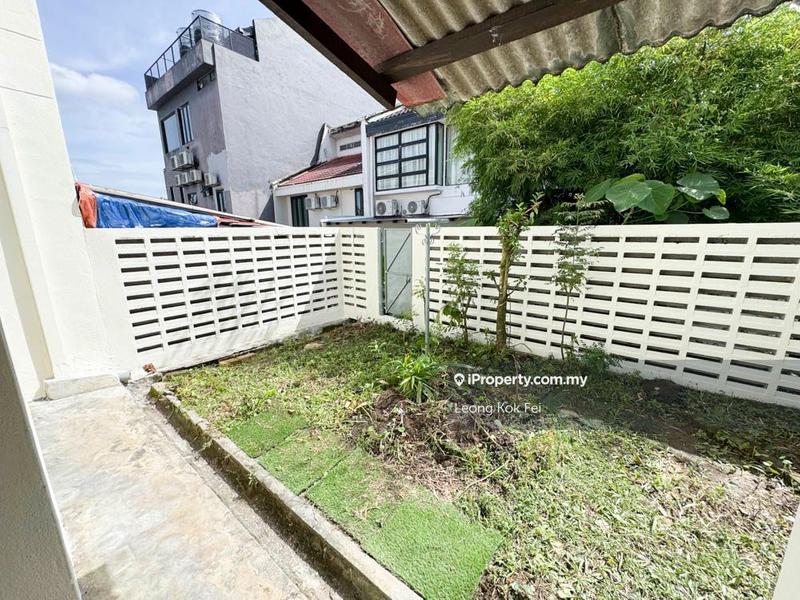 Rumah Berangkai 2 Tingkat untuk Dijual di Bukit Damansara, Damansara Heights oleh Leong Kok Fei - iProperty.com.my